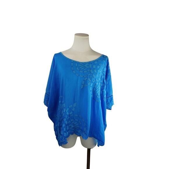 Women’s Johnny Was Size XL Blue Short Sleeve Shirt with Light Blue Embroidery. - Picture 1 of 8